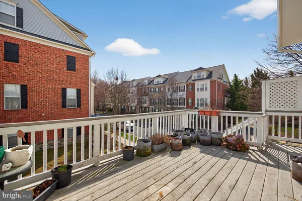 $3,400 | 102 Pasture Side Place, Rockville, MD 20850