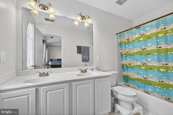 $3,400 | 102 Pasture Side Place, Rockville, MD 20850