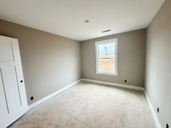 $284,900 | 2 Echo Ridge, Oak Grove, KY 42262