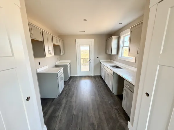 $284,900 | 2 Echo Ridge, Oak Grove, KY 42262