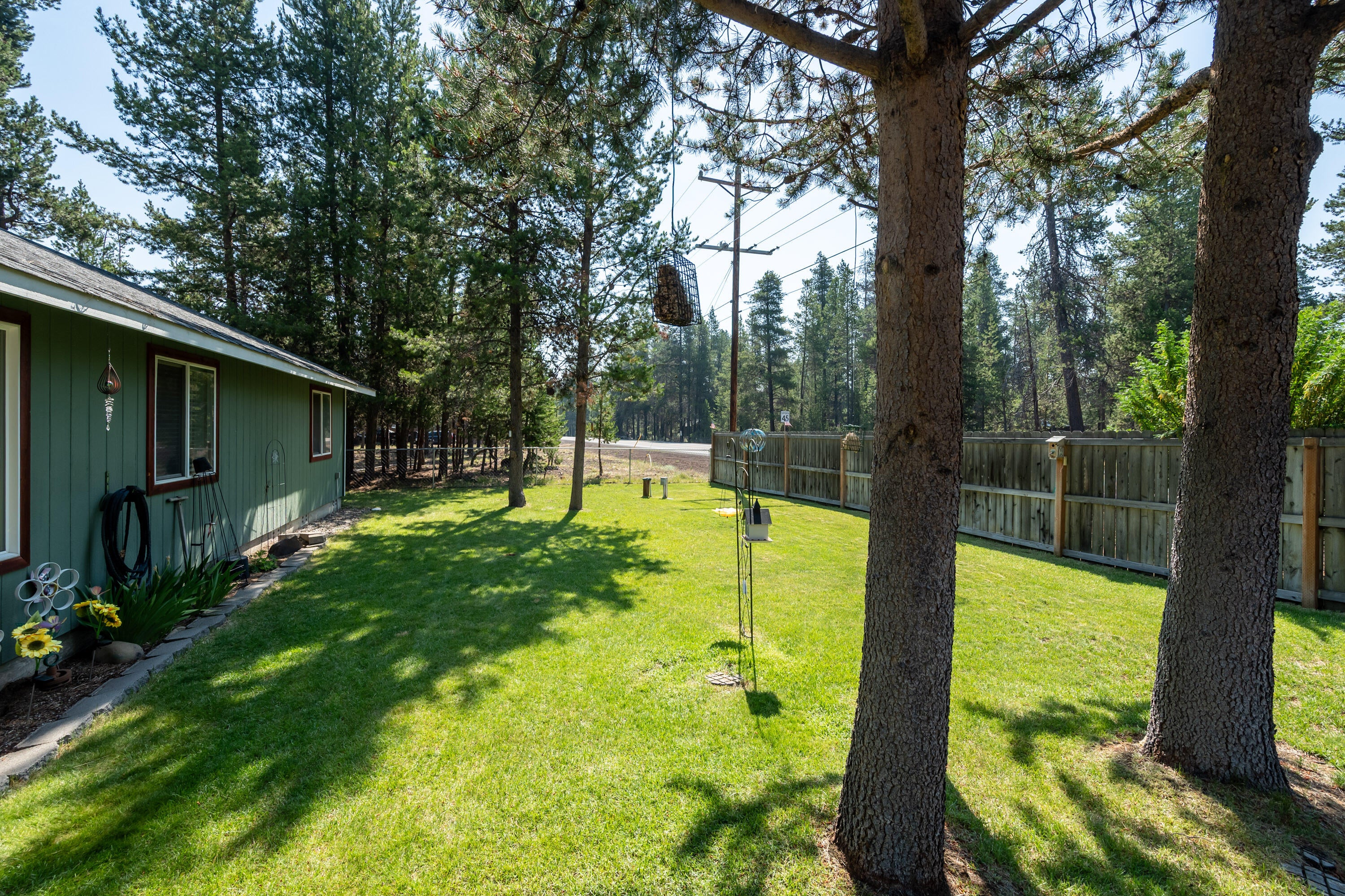 15610 Burgess Road La Pine, OR 97739 - Photo 22 of 33 TPark_3390_071625-HDR