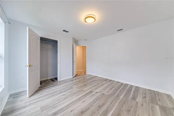 $2,400 | 1176 Lake Pl Court, Lakeland, FL 33805