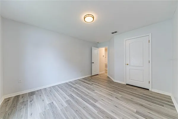 $2,400 | 1176 Lake Pl Court, Lakeland, FL 33805