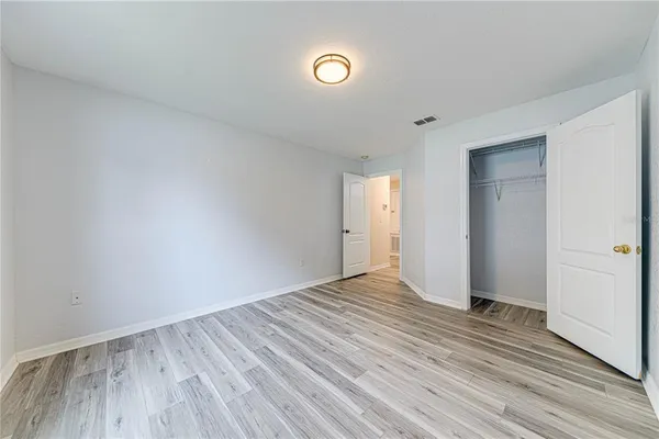 $2,400 | 1176 Lake Pl Court, Lakeland, FL 33805