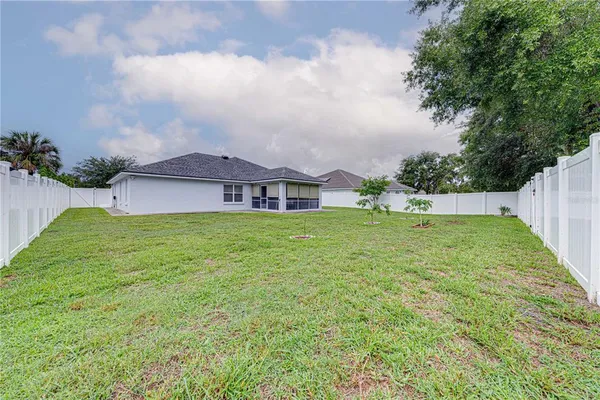 $2,400 | 1176 Lake Pl Court, Lakeland, FL 33805