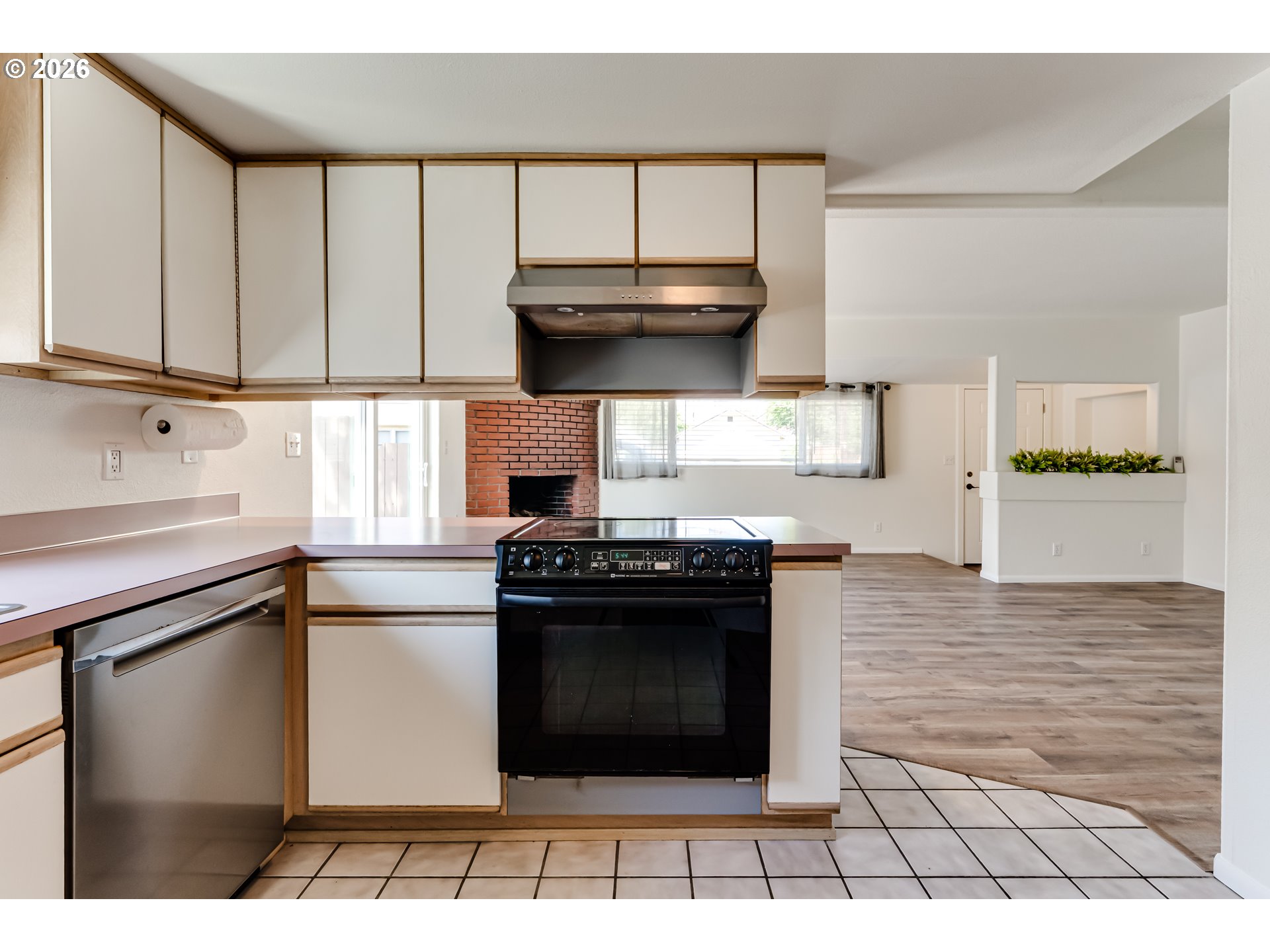 925 Grant Street Eugene, OR 97402 - Photo 8 of 19