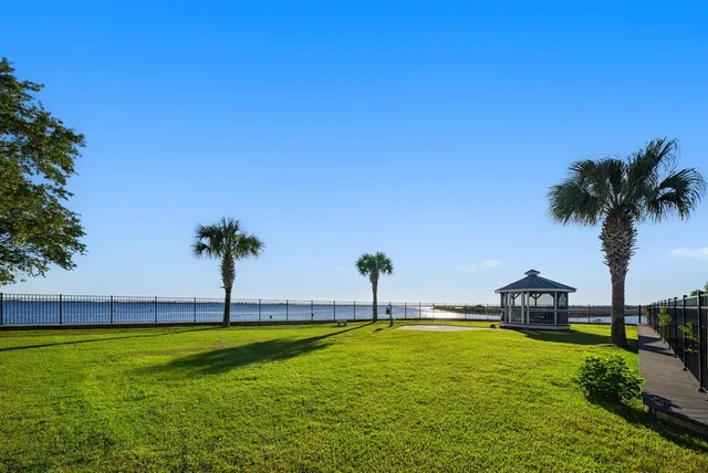 $1,995,000 | 6701 Yacht Club Drive, Panama City, FL 32404