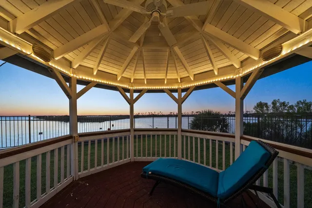 $1,995,000 | 6701 Yacht Club Drive, Panama City, FL 32404