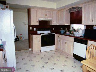 1029 Dallas Road Reading, PA 19605 - Photo 3 of 6 Gallery Image 3