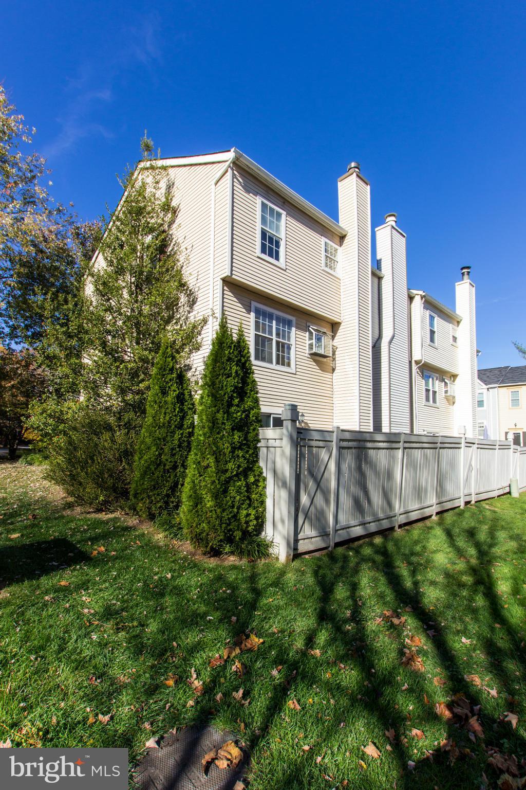 2470 Ridgehampton Court Reston, VA 20191 - Photo 23 of 25 View