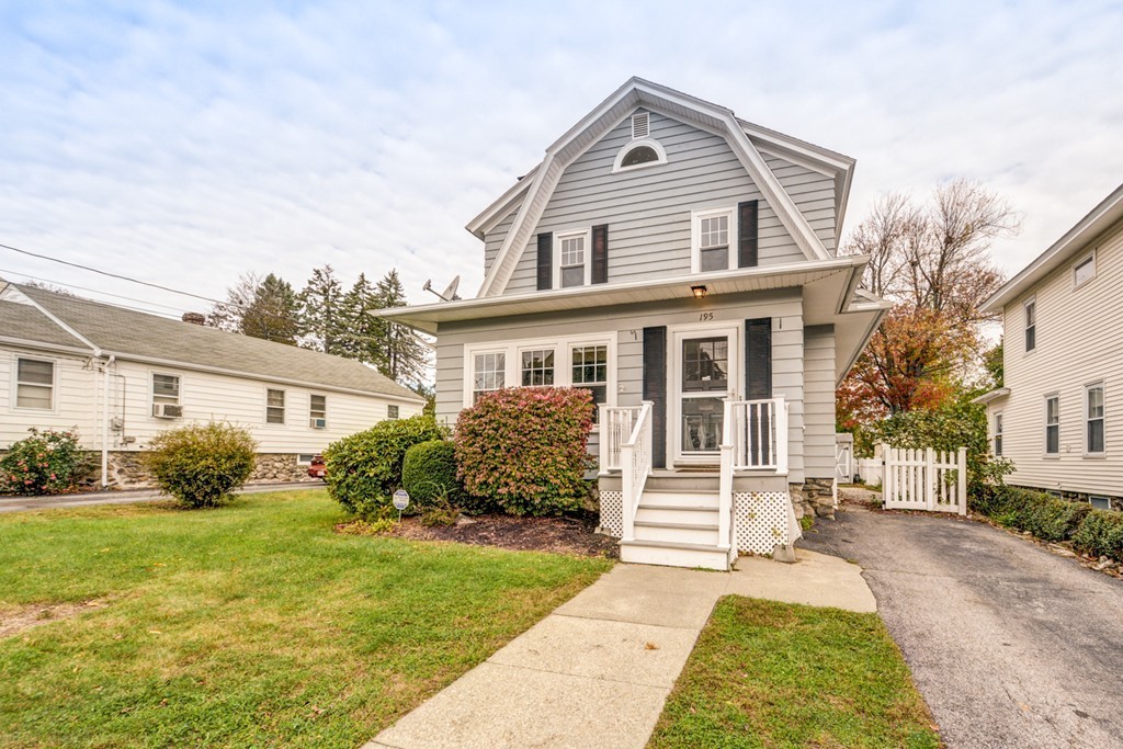 195 Fairhaven Road Worcester, MA 01606 - Photo 3 of 29 Gallery Image 3