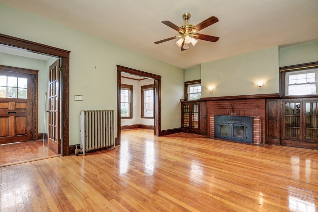 195 Fairhaven Road Worcester, MA 01606 - Photo 9 of 29 Gallery Image 9