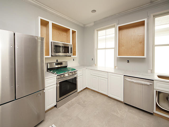128 Fishburne Street Charleston, SC 29403 - Photo 18 of 33 18