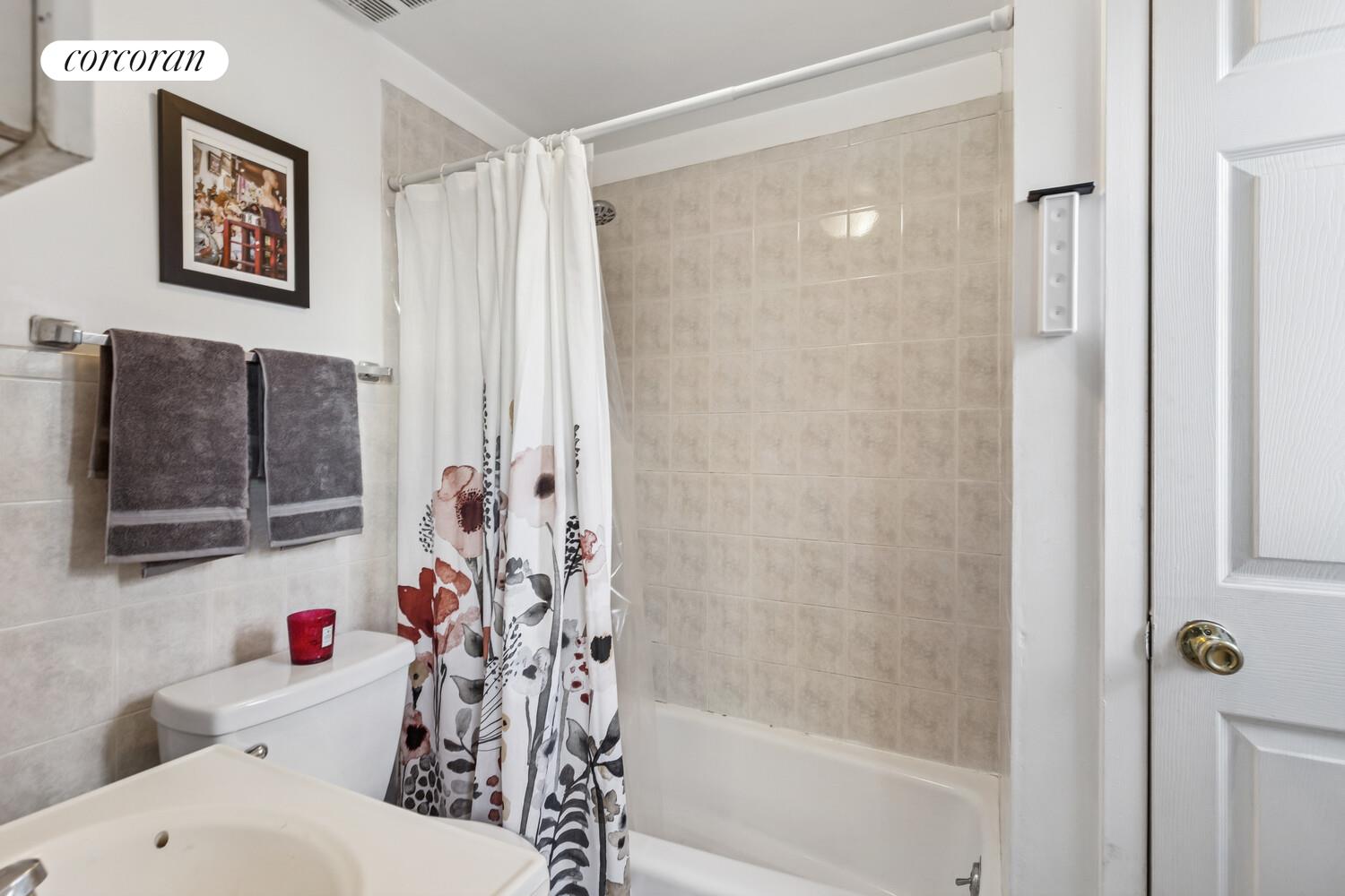 186 12th Street Brooklyn, NY 11215 - Photo 6 of 6