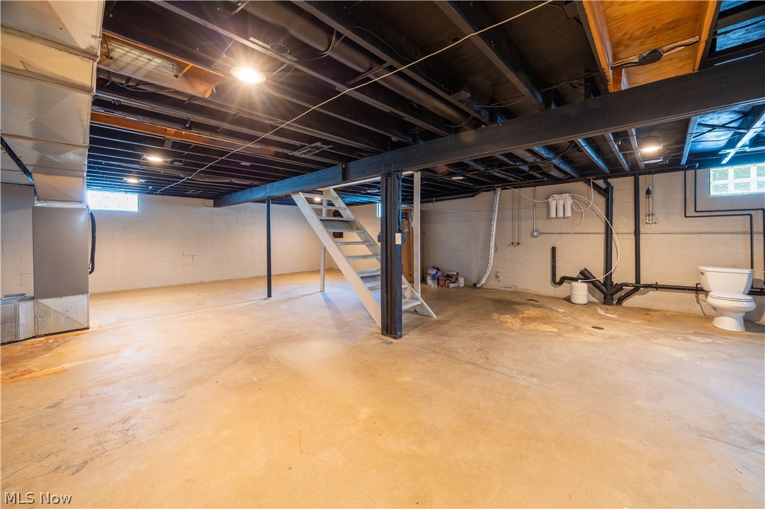 13095 Navarre Road Southwest Beach City, OH 44608 - Photo 19 of 35 Gallery Image 19