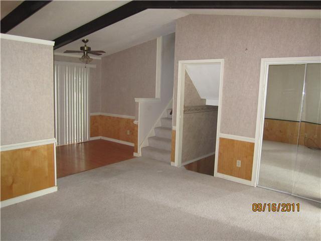 2478 Ilene Road Columbus, OH 43232 - Photo 3 of 9 Gallery Image 3