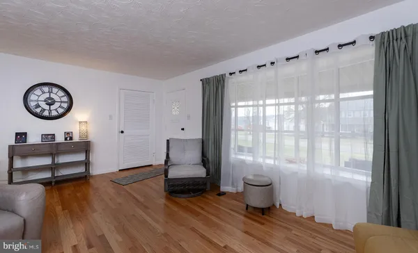 $355,000 | 762 Sand Hill Road, Selinsgrove, PA 17870