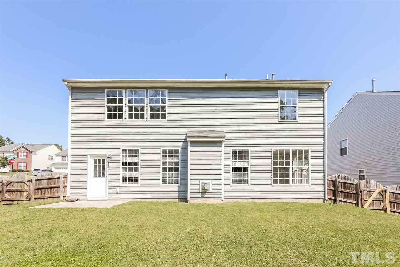 3350 Dutchman Road Raleigh, NC 27610 - Photo 5 of 24