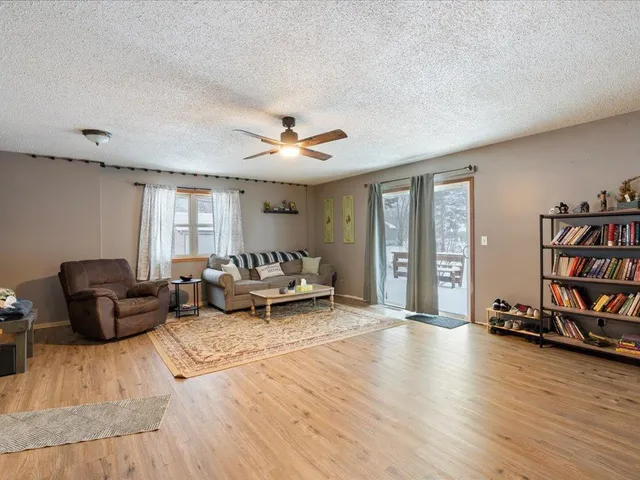 $227,900 | 1315 8th Avenue Northeast, Brainerd, MN 56401