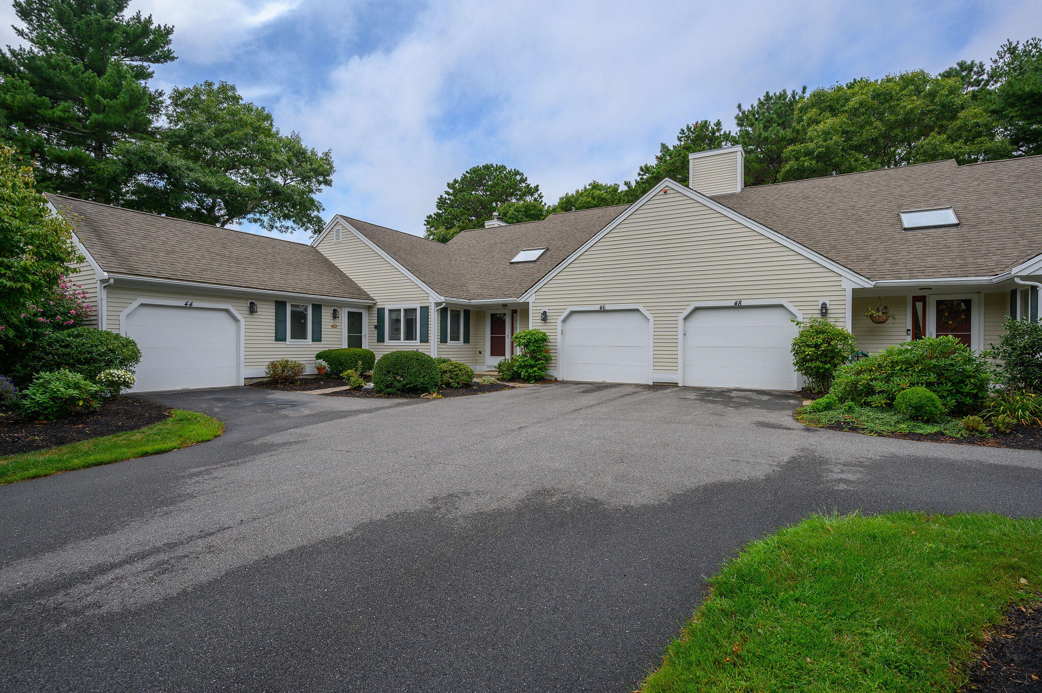 46 Pine Hill Boulevard Mashpee, MA 02649 - Photo 2 of 36 IMG_4822