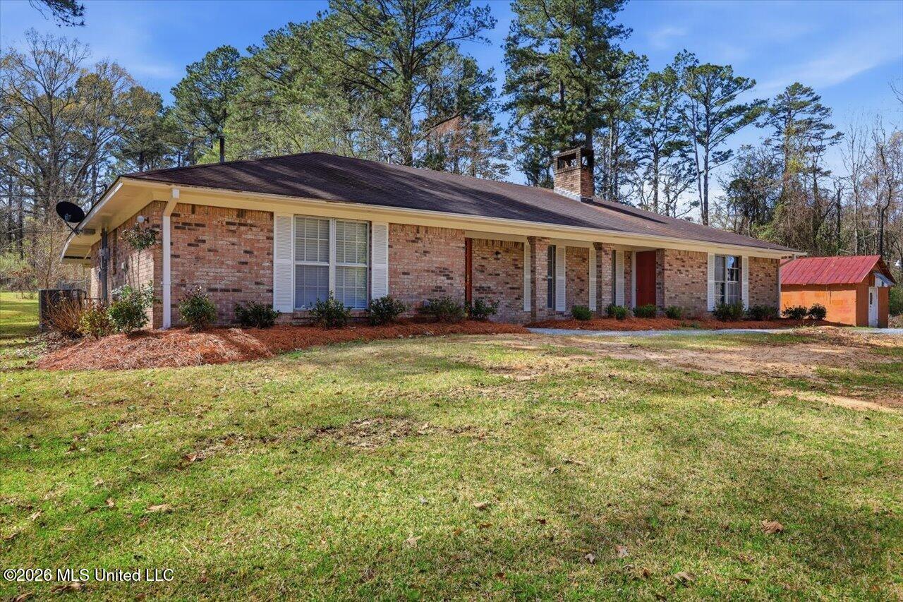 1156 Gunter Road Florence, MS 39073 - Photo 2 of 60 02-1156 Gunter Rd _ Home Tours MS