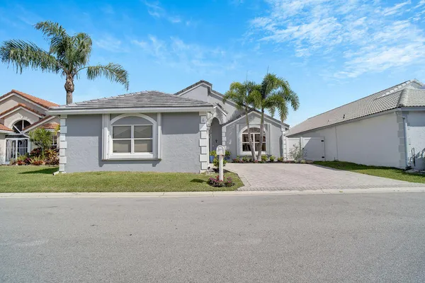 $675,000 | 7727 Great Glen Circle, Delray Beach, FL 33446