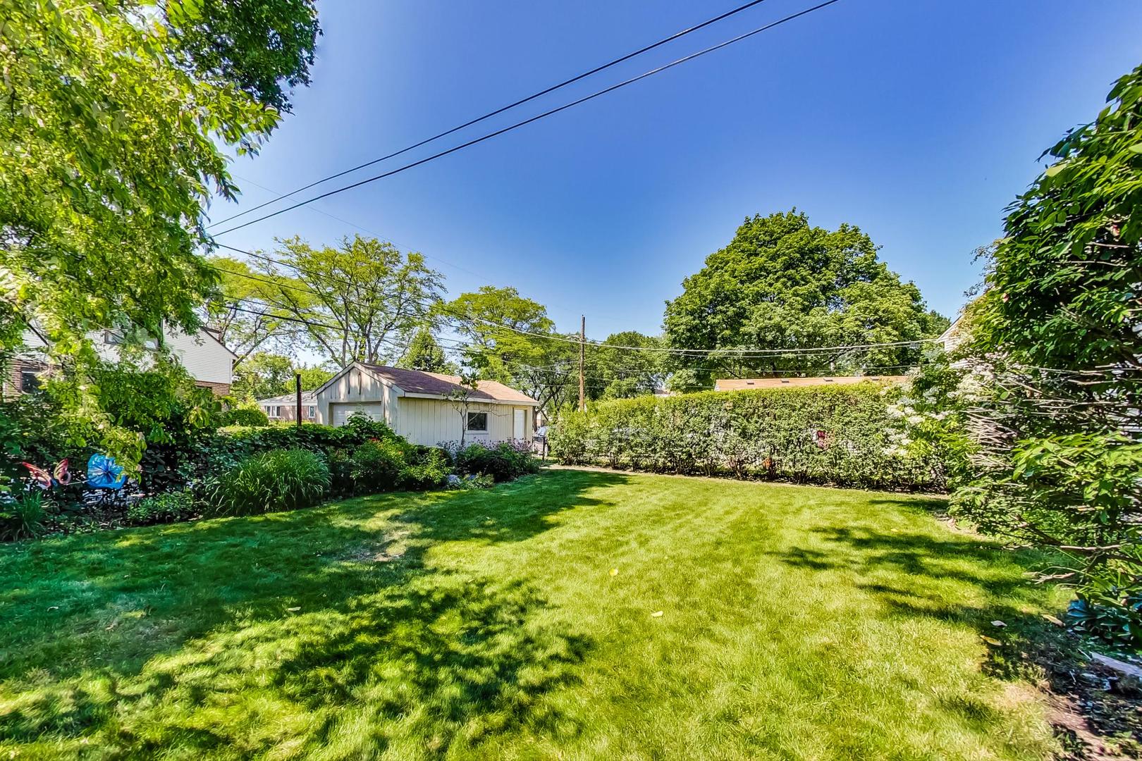 8652 East Prairie Road Skokie, IL 60076 - Photo 22 of 25 Gallery Image 22