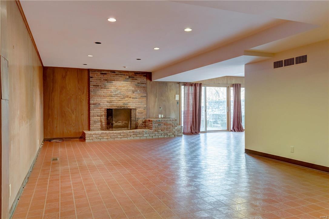 9701 Ladue Road Ladue, MO 63124 - Photo 26 of 33 Gallery Image 26