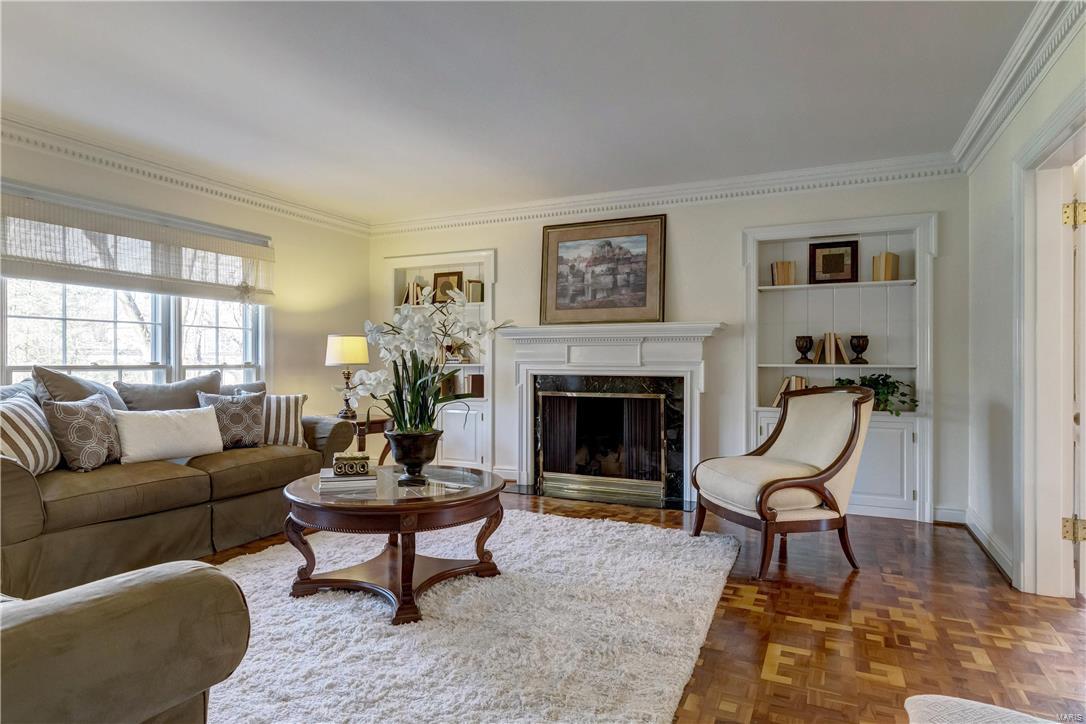 9701 Ladue Road Ladue, MO 63124 - Photo 3 of 33 Gallery Image 3