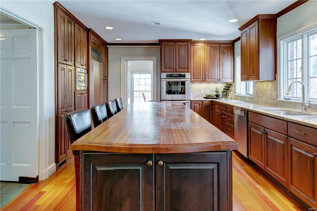 9701 Ladue Road Ladue, MO 63124 - Photo 7 of 33 Gallery Image 7