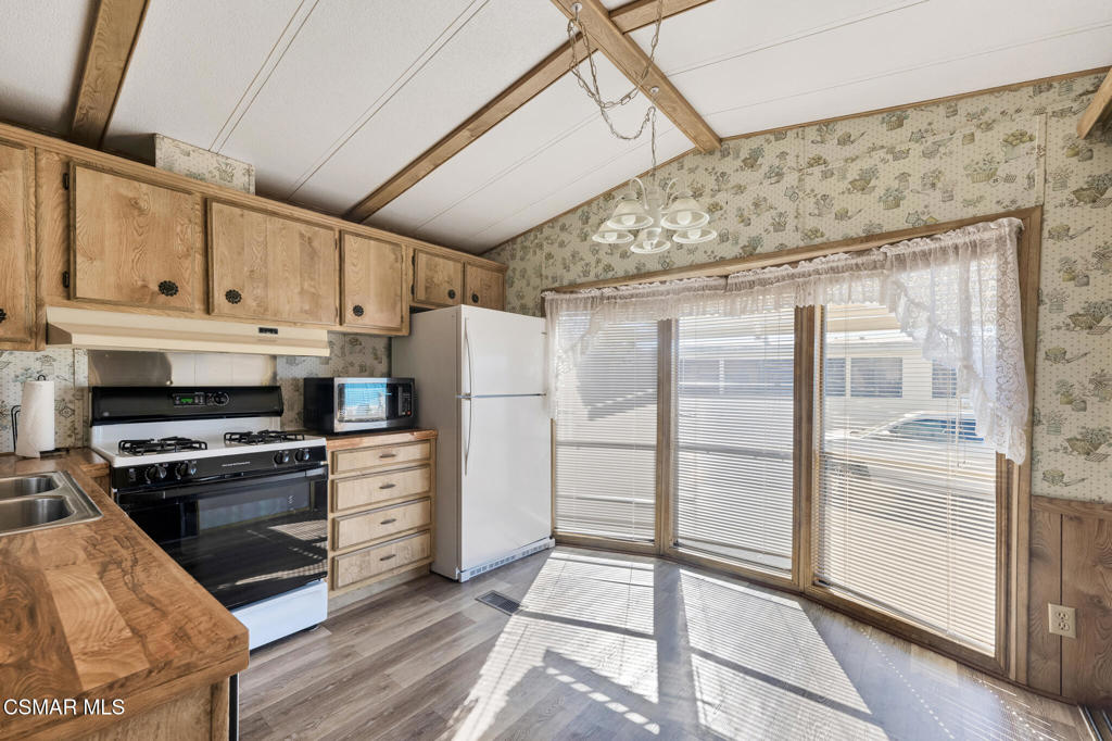 2117 Cardinal Avenue, Unit 2117H Oxnard, CA 93033 - Photo 12 of 29