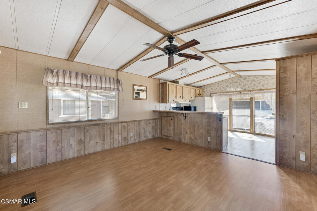 2117 Cardinal Avenue, Unit 2117H Oxnard, CA 93033 - Photo 4 of 29