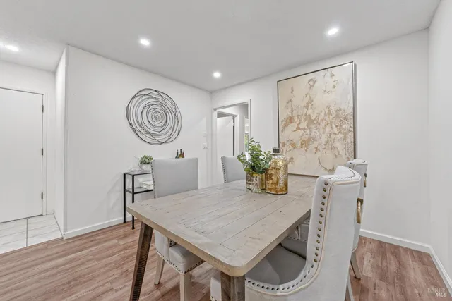 $1,325,000 | 1819 Spring Mountain Court, St. Helena, CA 94574