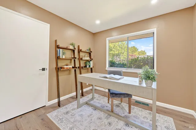 $1,325,000 | 1819 Spring Mountain Court, St. Helena, CA 94574