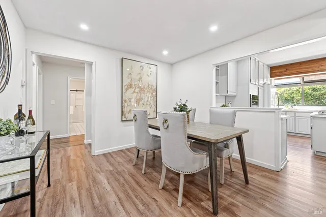 $1,325,000 | 1819 Spring Mountain Court, St. Helena, CA 94574