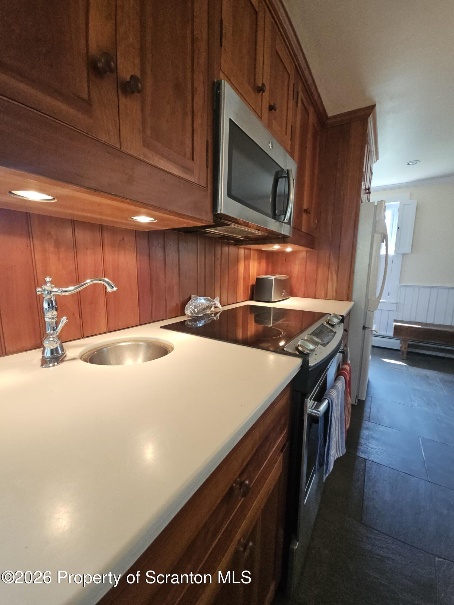 149 Medei Road Factoryville, PA 18419 - Photo 9 of 80 Kitchen