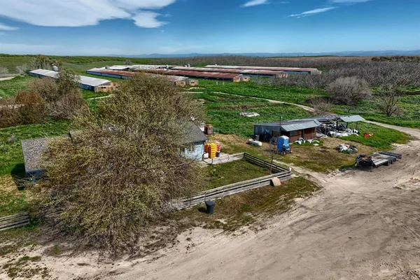 $2,100,000 | 17164 Keyes Road, Snelling, CA 95369