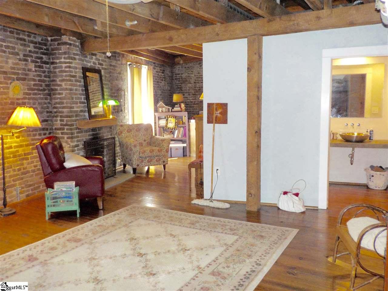 108 South Main Street Fountain Inn, SC 29644 - Photo 14 of 36