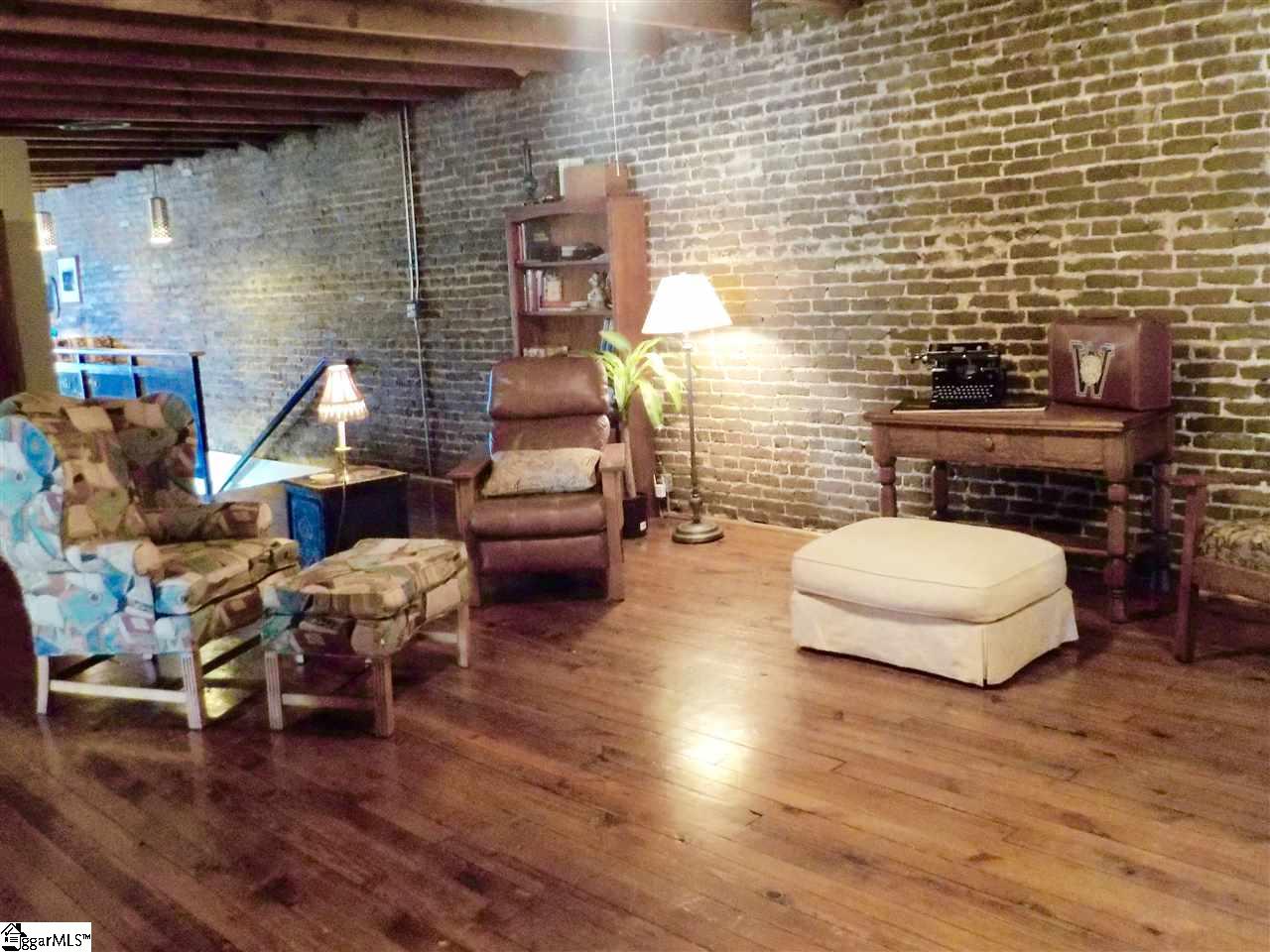 108 South Main Street Fountain Inn, SC 29644 - Photo 8 of 36
