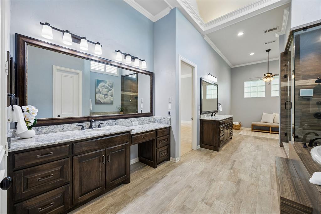 19 Windsor Ridge Frisco, TX 75034 - Photo 23 of 40 Primary Bath with Sitting Area