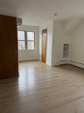 $740,000 | 318 Second Avenue, Libertyville, IL 60048