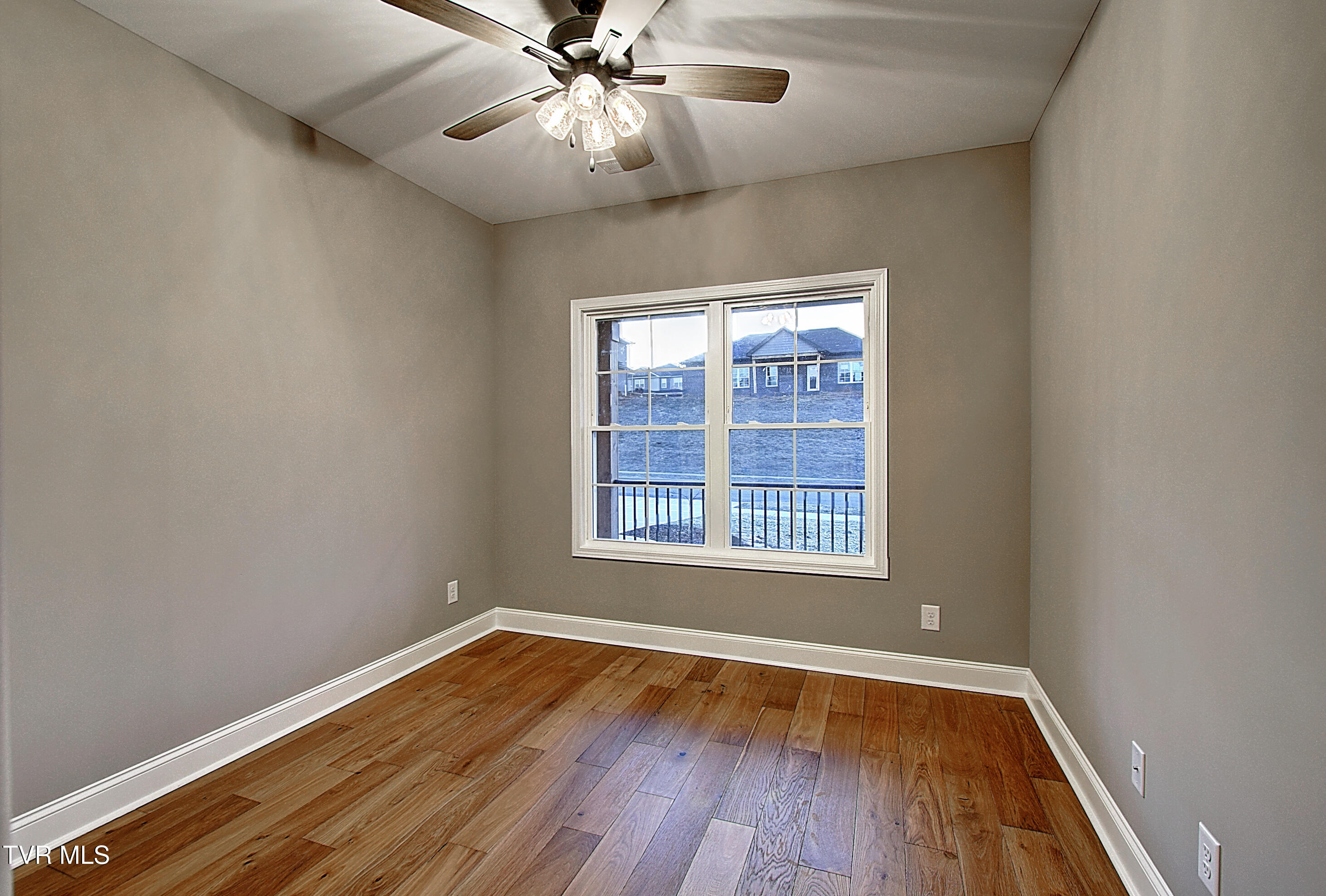 2406 Haystack Circle Piney Flats, TN 37686 - Photo 16 of 27 quest bedroom 1