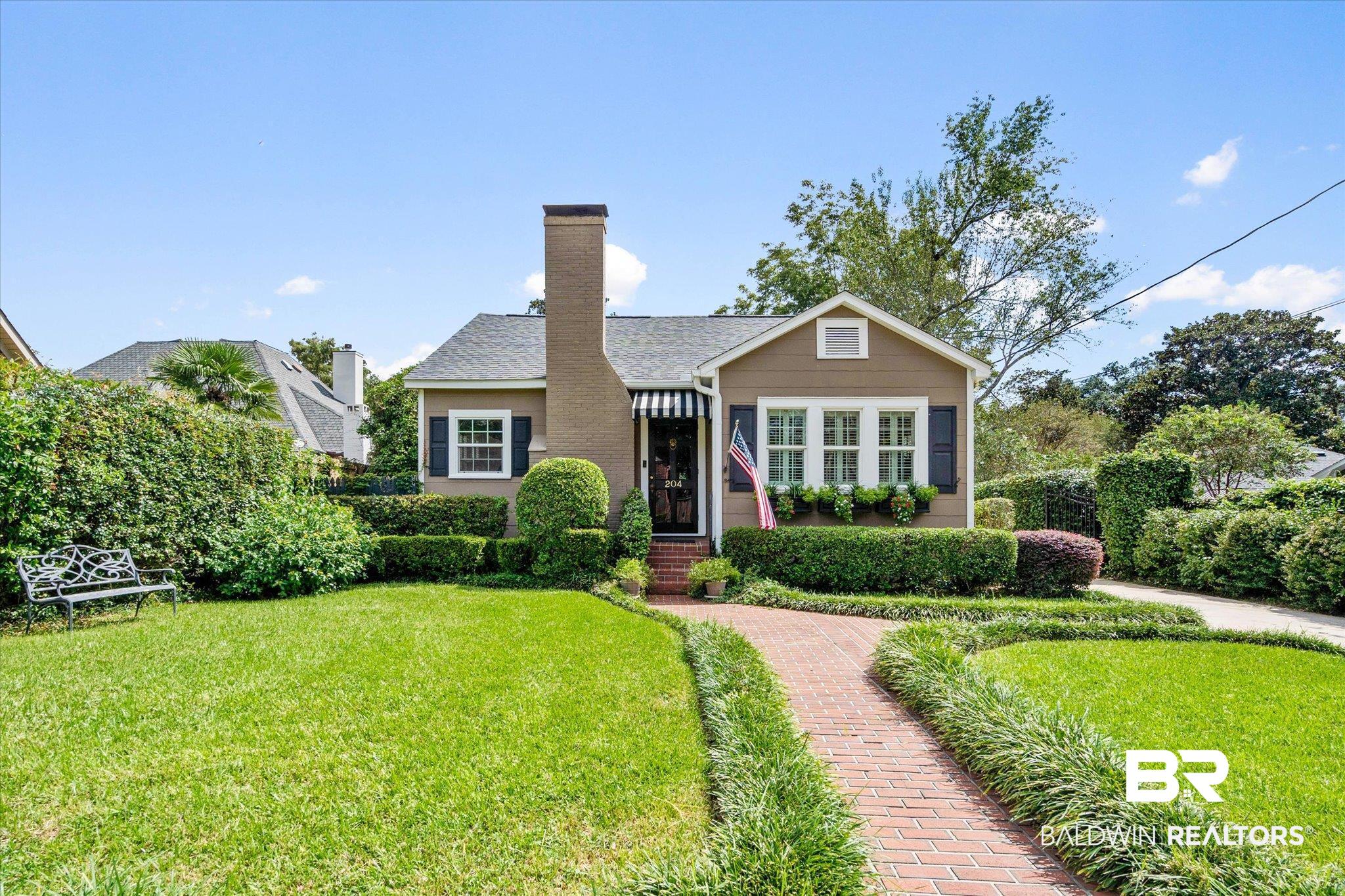 204 Dilston Street Mobile, AL 36608 - Photo 1 of 31 Front Of Structure