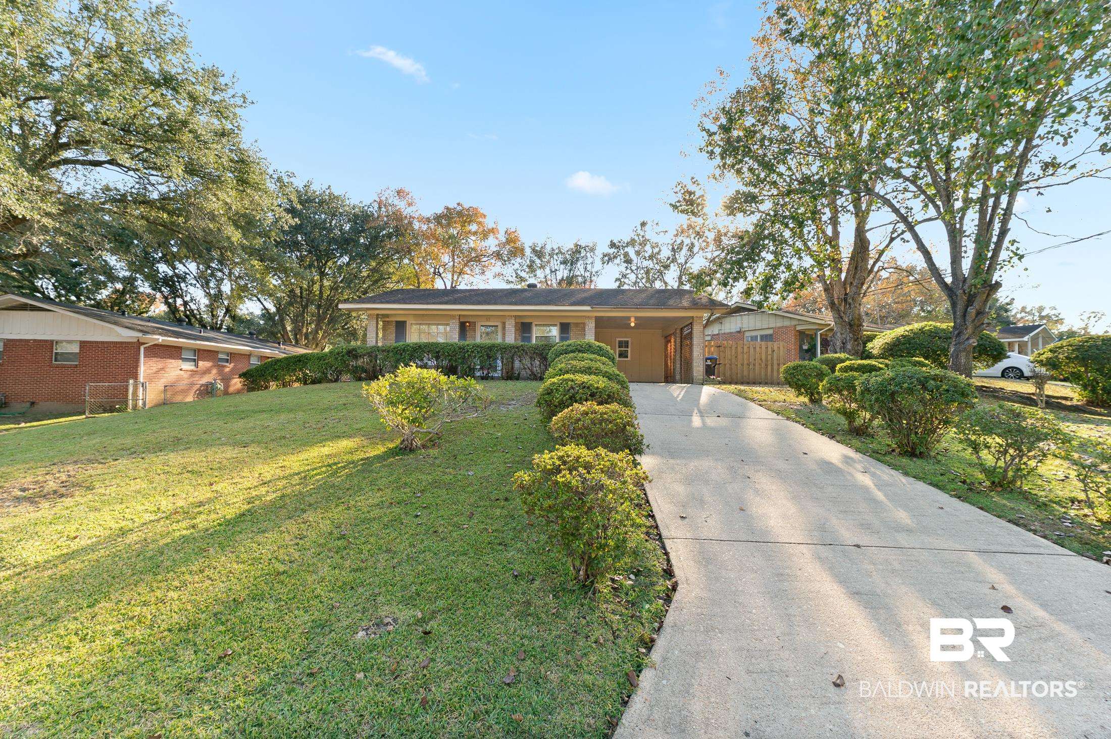 53 Margaret Avenue Mobile, AL 36611 - Photo 1 of 21 Front