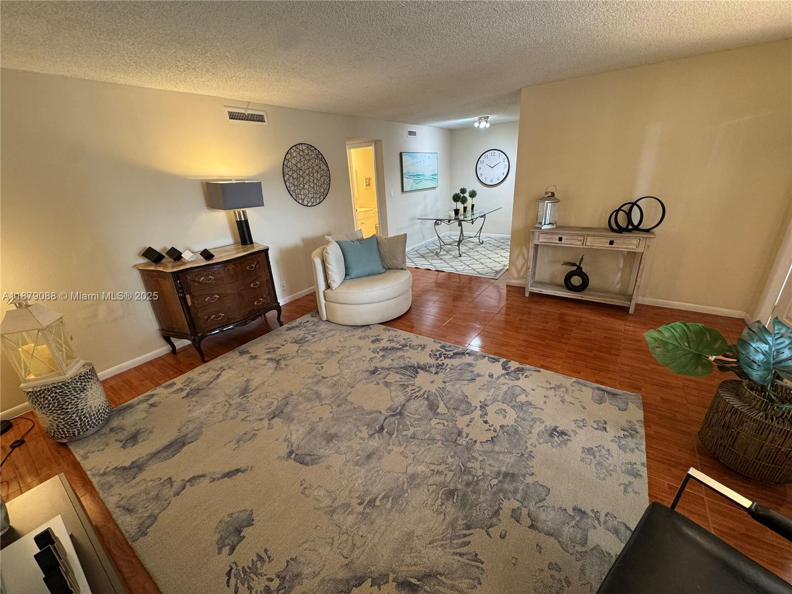 6900 Southwest 39th Street, Unit 206J Davie, FL 33314 - Photo 2 of 28 Staging