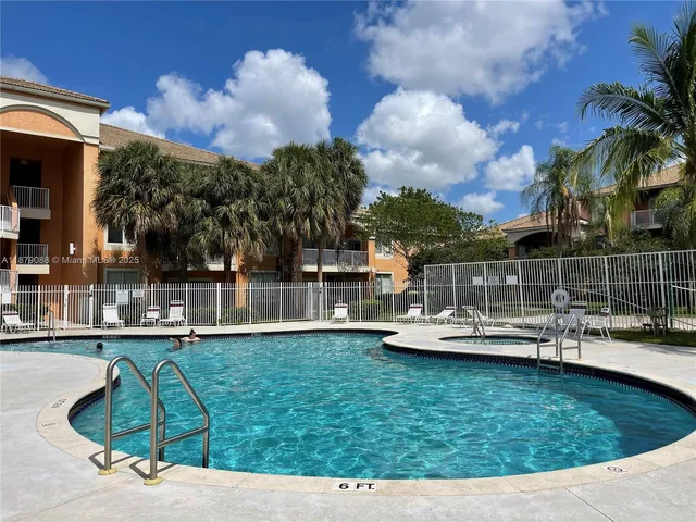 $2,100 | 6900 Southwest 39th Street, Unit 206J, Davie, FL 33314