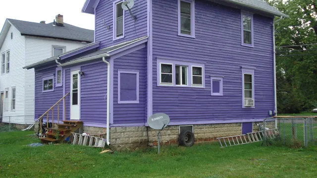 $95,000 | 711 North Eaton Street, Albion, MI 49224