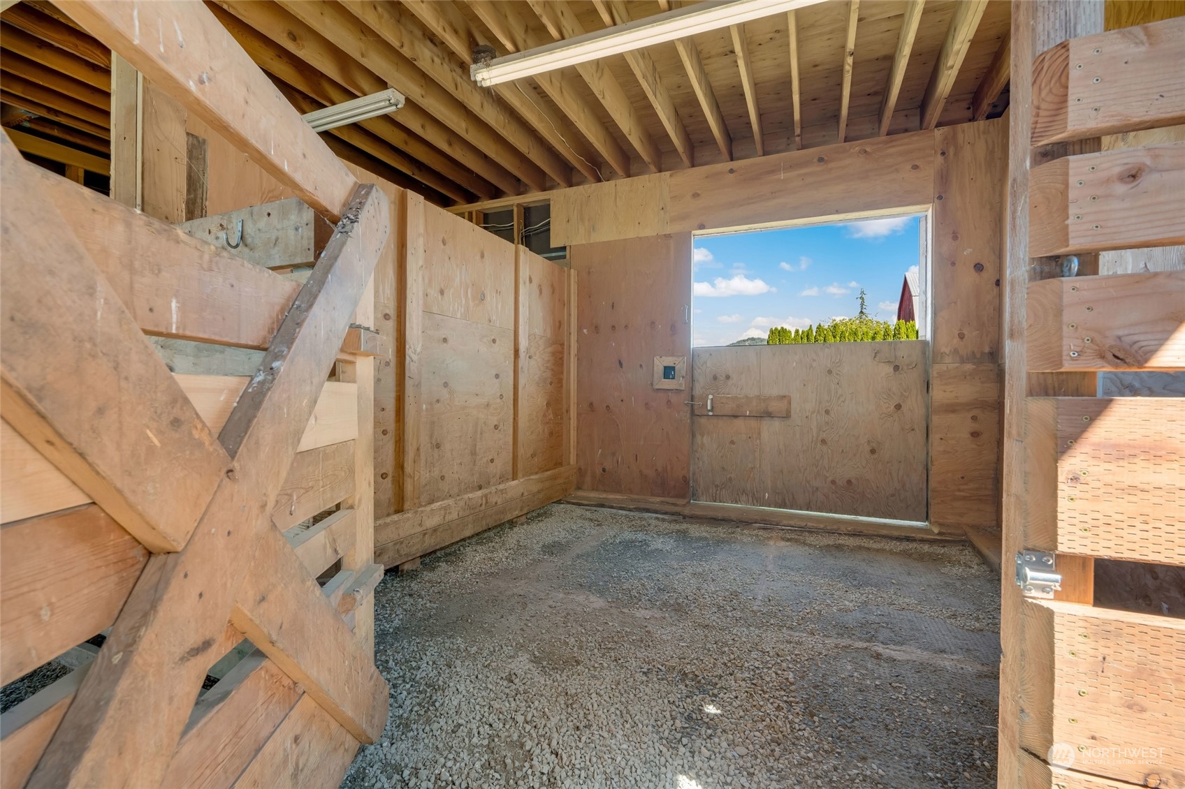 8726 Collins Road Sedro-Woolley, WA 98284 - Photo 27 of 39 Gallery Image 27