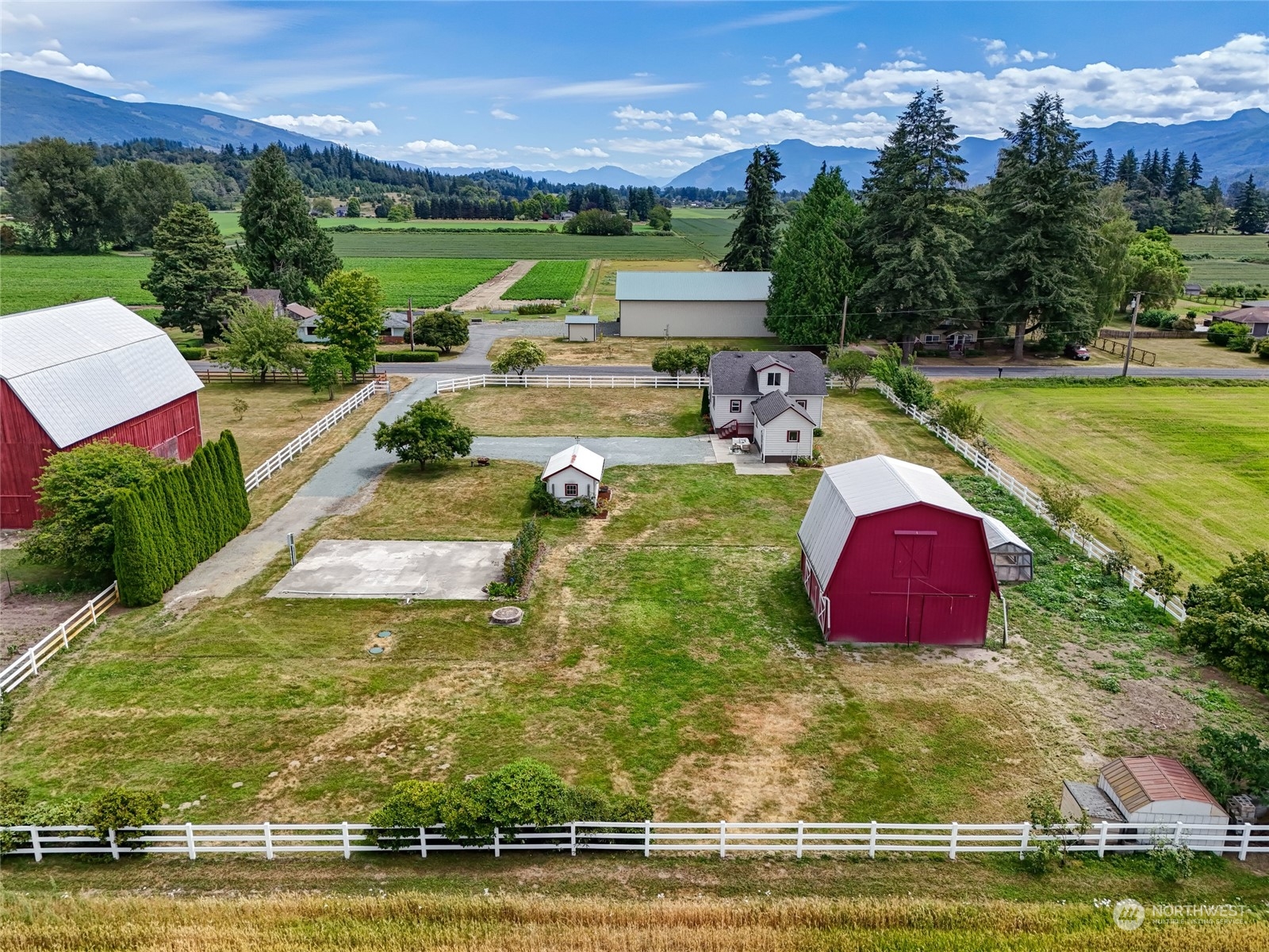 8726 Collins Road Sedro-Woolley, WA 98284 - Photo 31 of 39 Gallery Image 31