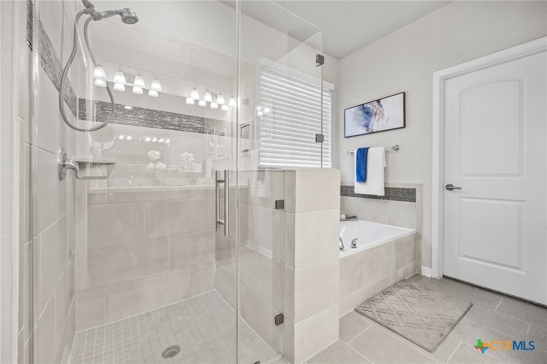 5149 Veranda Terrace Round Rock, TX 78665 - Photo 17 of 35